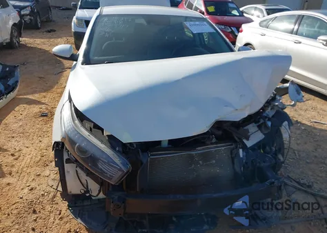 2023 Kia Forte Lxs z USA, uszkodzony, nr VIN 3KPF24ADXPE585717